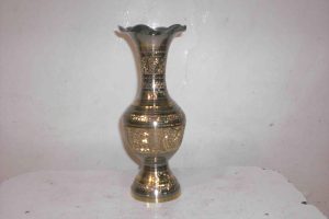 Handcrafted Brass Vase from Pakistan - Pak Expo